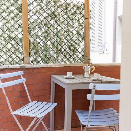 Appartamento Borgo Pinti Living Firenze